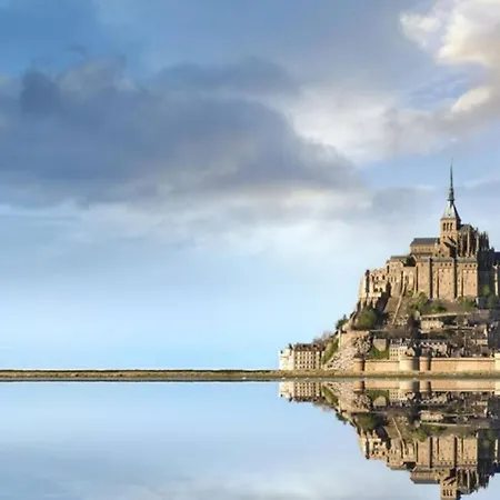 Les Bulles D'evanez Mont-saint-michel Jacuzzi Interieur Privatif Illimite *