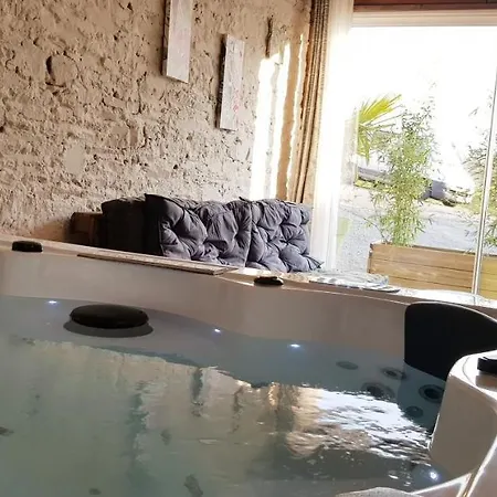 Les Bulles D'evanez Mont-saint-michel Jacuzzi Interieur Privatif Illimite * Pontorson